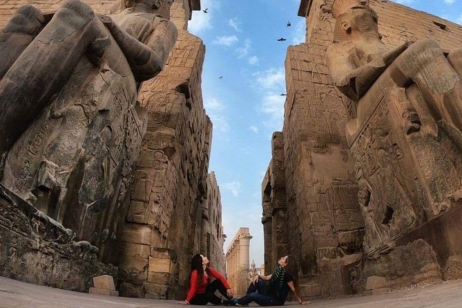 Luxor private guided full day tour to the east and west bank - Valley of the Kings: planning for the 1.5-hour tomb visit