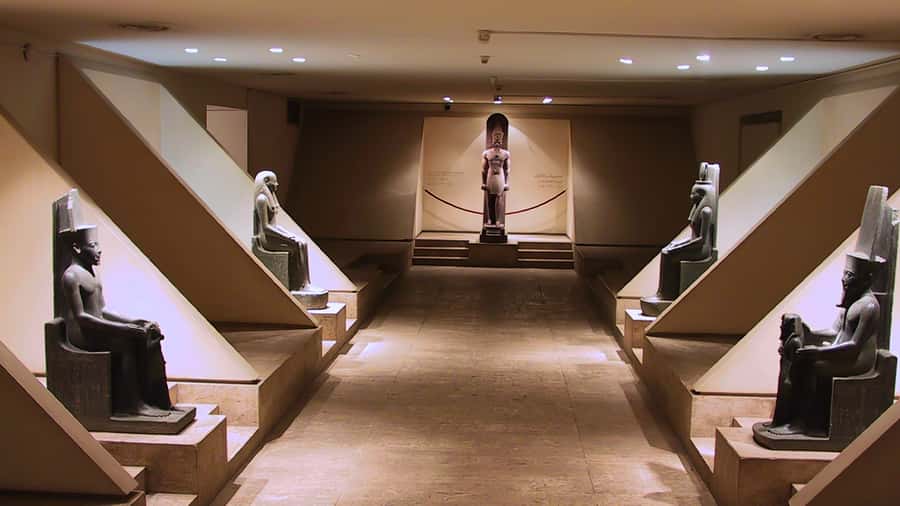 Luxor: Private Tour to Luxor Museum & Mummification Museum. - Who should book this tour