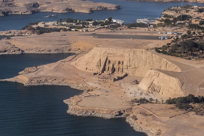 Luxor to Abu Simbel - Private Tour Nubian Monuments of Abu Simbel - First impressions at Abu Simbel: Ramses II takes center stage