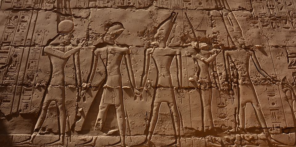 Luxor Tour from Hurghada by bus - Colossi of Memnon: Big Statues, Big “Wait, That’s It?” Energy