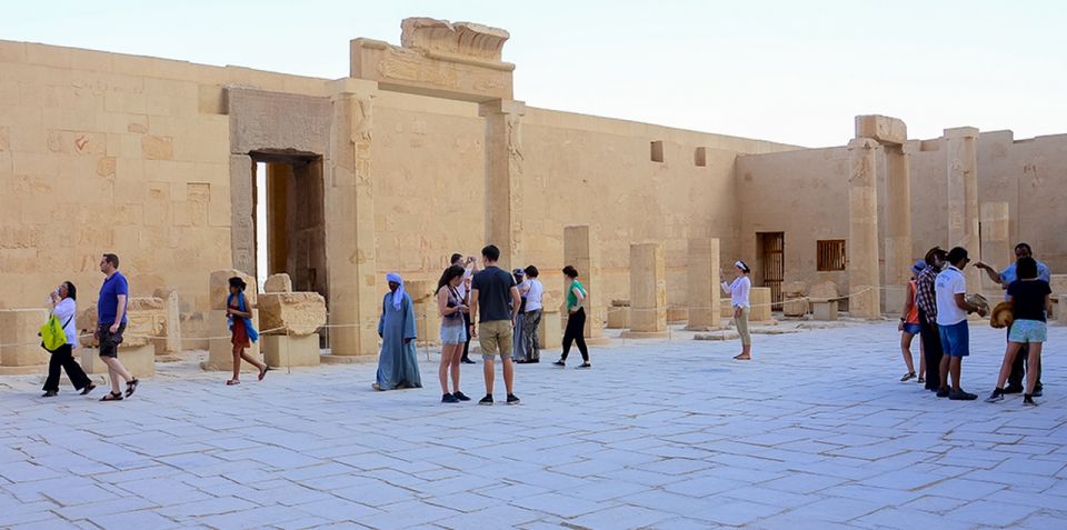 Luxor Tour from Hurghada by bus - Karnak Temple: The Best “First Big Stop”