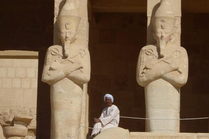 Luxor West Bank Group Tour: Valley of the Kings–Hatshepsut Temple–Memnon Colossi - Valley of the Kings: choosing 3 tombs out of a huge kingdom of tombs