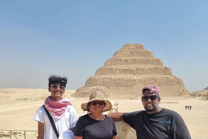 Luxury Day Tour to Giza pyramids, Memphis, and Saqqara - First Stop: Saqqara and Djoser’s Step Pyramid (Old Kingdom in layers)