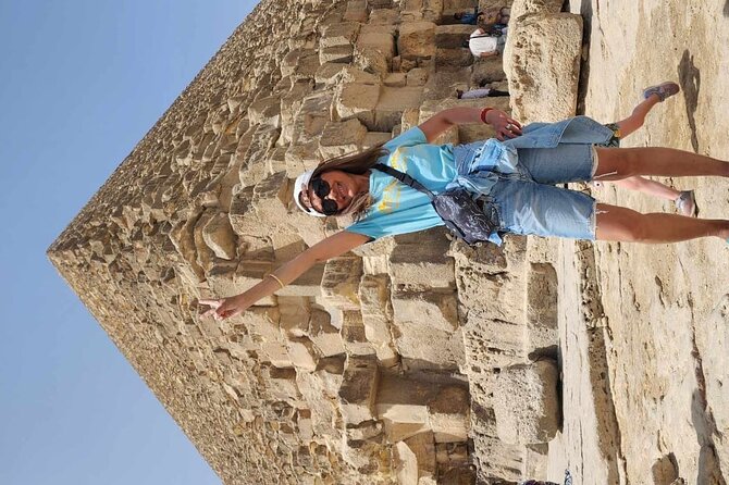 Luxury Day Tour to Giza pyramids, Memphis, and Saqqara - Is this the right tour for you?
