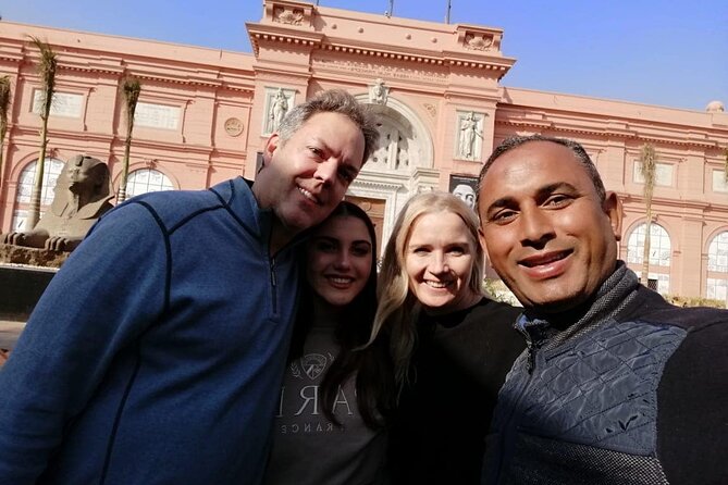 Luxury Full Day Egyptian Museum, Coptic Cairo and Islamic Mosque - Egyptian Museum time: Tutankhamen, gold, and what to see first