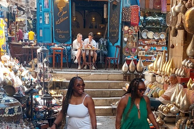 Luxury Private Egyptian Museum and Khan el Khalili Bazar Tour - Door-to-Door Transfers: The Hidden Value in Cairo