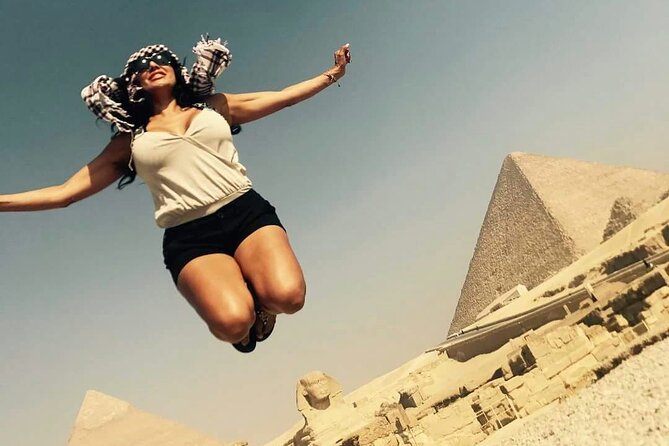 Luxury Private Tour Giza Pyramids ,Egyptian Museum and Bazaars - Guides, pace, and what good looks like on this kind of day