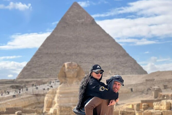 Luxury Private Tour Giza Pyramids ,Egyptian Museum and Bazaars - Giza Pyramids: Cheops, Chephren, Mykerinus with a realistic time window