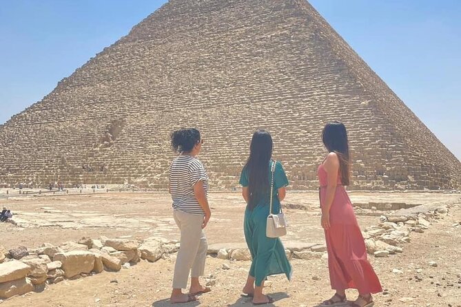 Luxury Private Tour Giza pyramids ,Sphinx ,Camel Rid and Lunch - Stop 1: Giza pyramids with Khufu stories and real site orientation