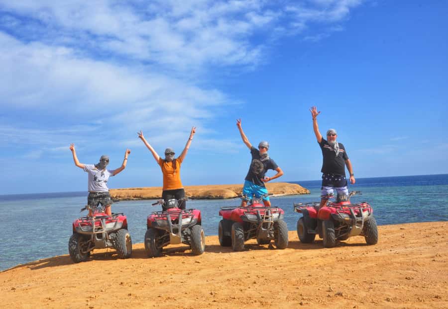 Makadi Bay: Sunrise Quad & Traditional Oriental Breakfast - Sunset quad, then dinner, show, and stargazing