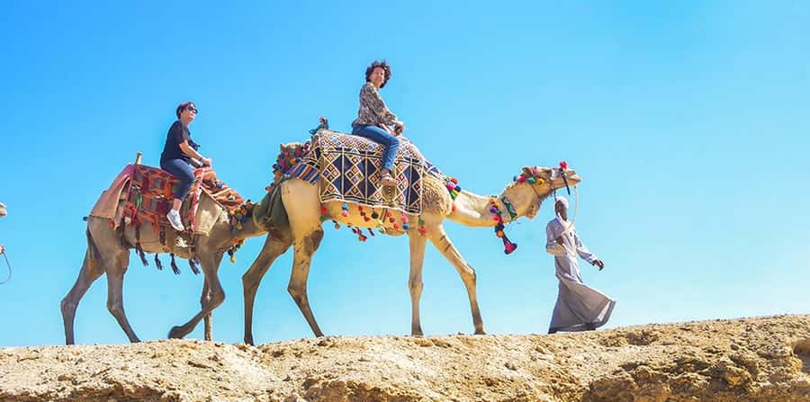 Marsa Alam: Sea and Desert Camel Riding Tour - From pickup to camel orientation: what the “3 hours” really means