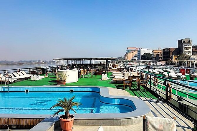 Nile River Dinner Cruise With Open Buffet in Cairo - The Open Buffet Dinner: What You Should Expect and How to Plan