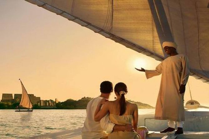 Nile River Felucca Ride in Luxor - Sailing the Nile in a Traditional Felucca: Views of Elephantine Island and River Landmarks