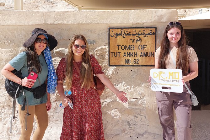 One package From Hurghada to Luxor: Balloon & Luxor Day Tour & Lunch & Felucca - Luxor Temple, dinner, and the felucca payoff
