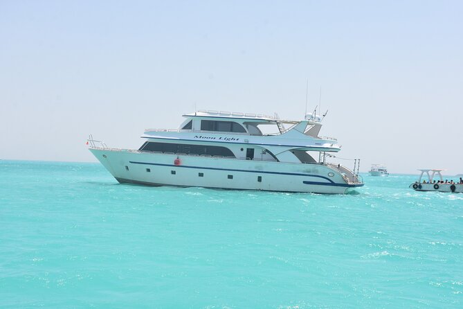 Orange Bay Island Tour - A Red Sea Day Built Around Orange Bay Time