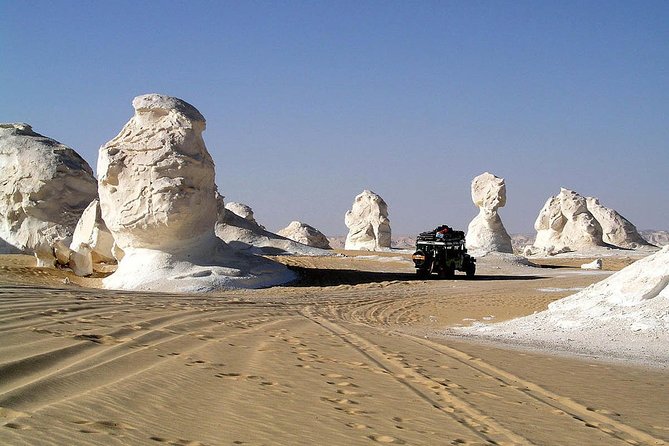 Overnight Camping At White Desert And Bahariya Oasis - Camp night in the New White Desert: BBQ dinner and real stargazing time