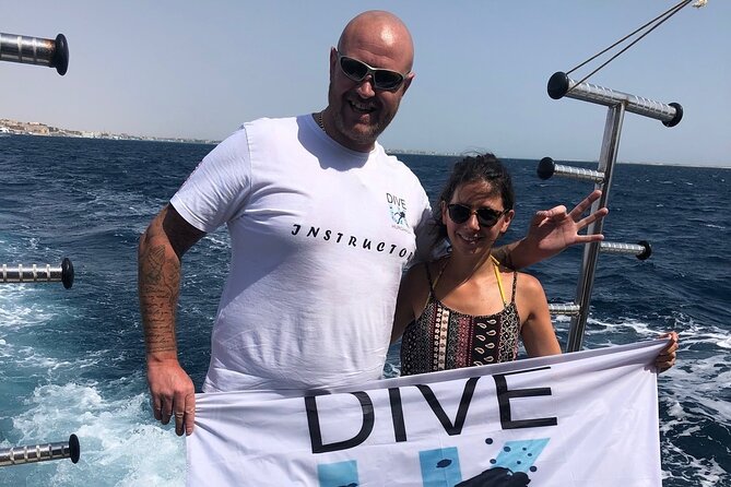 PADI Advanced Diving Course in Hurghada - Learn Scuba Diving - Hurghada’s PADI Advanced rhythm: learn the theory, then practice skills