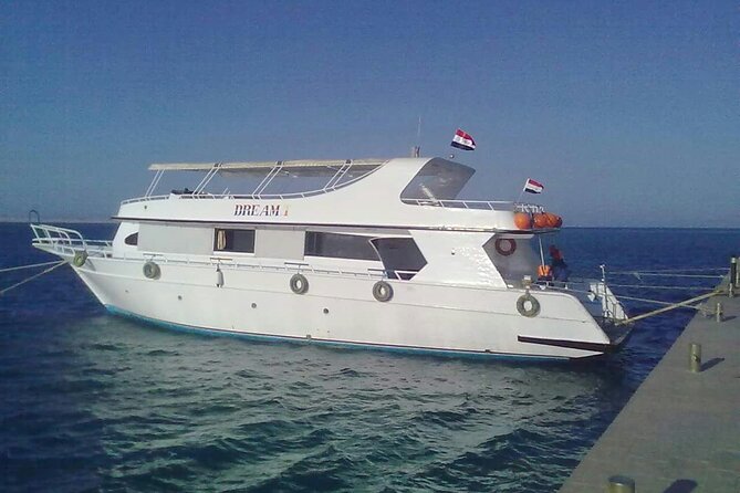 Parasailing off the coast of Sharm el Sheikh - Price, Small Groups, and Booking About Two Weeks Ahead