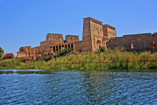 Private 04 Days Days Nile Cruise from Aswan to Luxor - Pickup, private guide, and your 5 cruise comfort