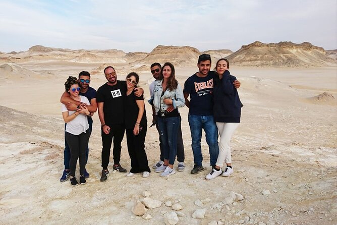 Private 2 Days Jeep Safari to White Desert and Bahariya Oasis - Old school camp night: dinner, meals, and stargazing time