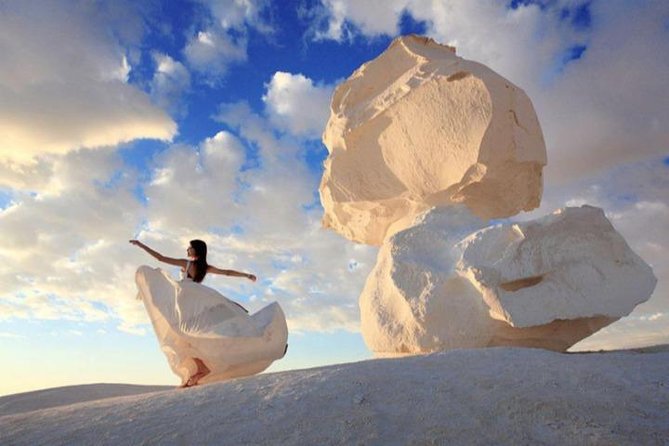 Private 2 Days Jeep Safari to White Desert and Bahariya Oasis - English Mountain in Bahariya Oasis: the “change of world” moment