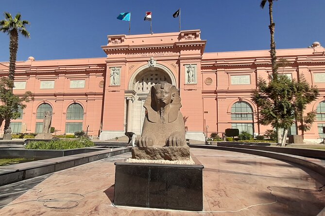 Private All INC-Pyramids,Sphinx,Egyptian Museum,Camel Ride(1 Hour)Lunch& Bazaar - Egyptian Museum: your best chance to connect artifacts to the real world