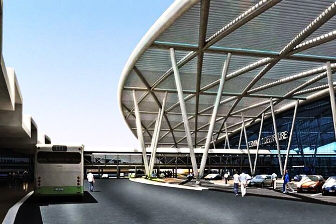 Private Arrival Transfer: Cairo International Airport to Giza or Cairo Hotel - Meeting Your Driver at Cairo Airport Without the Taxi Chaos