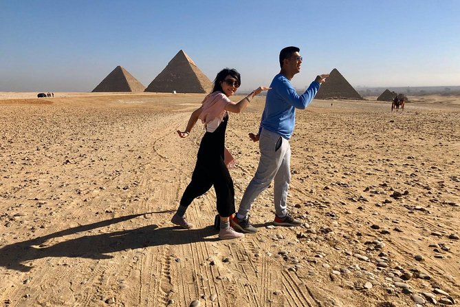Private Cairo Best tour Pyramids ,Museum, Old Cairo and bazaar - Pickup and Getting Around Without the Cairo Stress