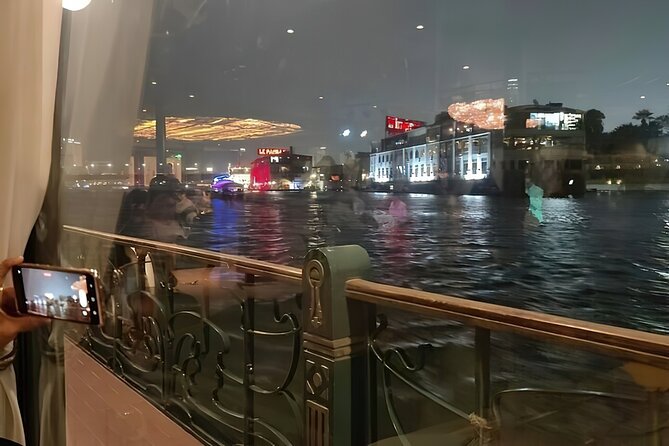 Private Cairo Nile Cruise 5 stars with Dinner - Photo and comfort tips for Cairo’s lit-up riverbanks