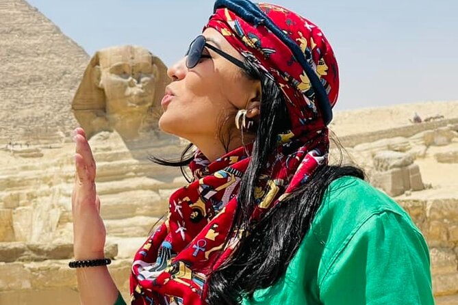 Private Cairo Tour to Giza Pyramids, Egyptian Museum and Bazaar - Khan el-Khalili bazaar: where the day turns from history to everyday Cairo