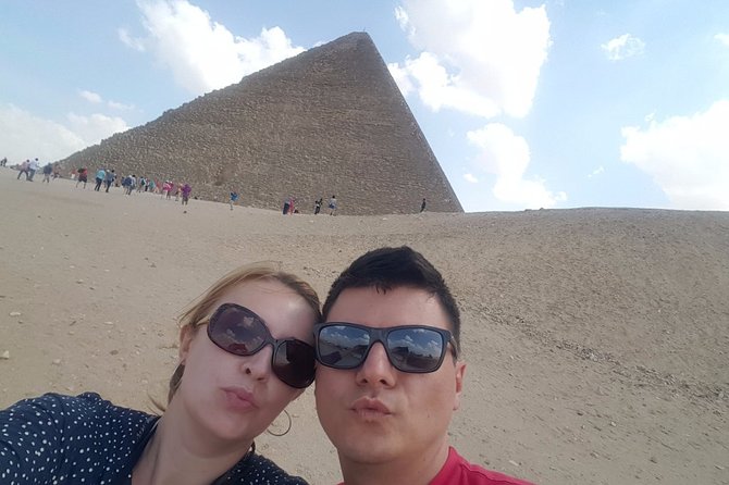Private Day to cairo - all fees included - new museum & pyramid - Door-to-door comfort from Hurghada and the on-road breaks