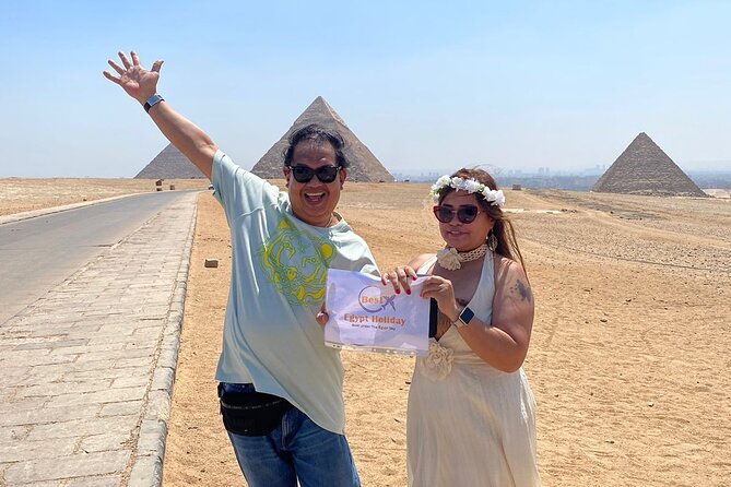 Private Day Tour Giza Pyramids, Sphinx, Memphis, Saqqara Pyramids - The Sphinx moment: how to make the most of close-up viewing