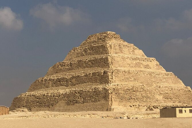 Private Day Tour Giza, Sakkara Pyramids, Memphis includes Lunch. - Guides, photos, and avoiding the Cairo chaos