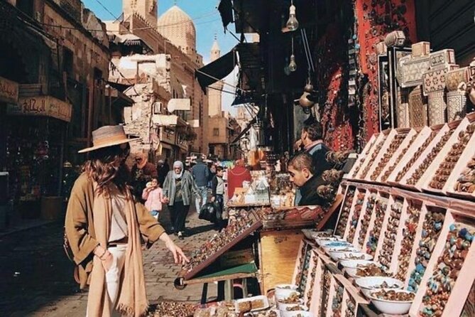Private Day tour in Khan Elkhalele Market with Shopping and Lunch - Key things to know before you go