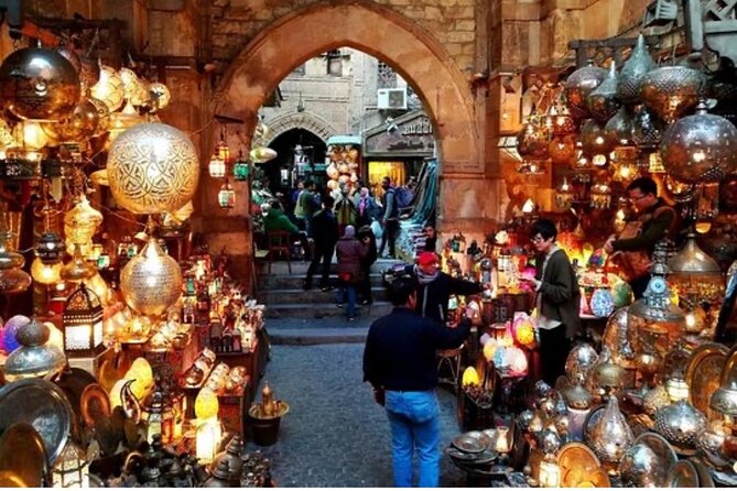 Private Day tour in Khan Elkhalele Market with Shopping and Lunch - Royal Perfumes and Oils: scents, oils, and the mummification link