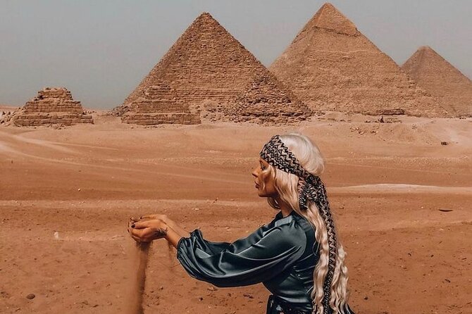 Private Day Tour to Giza Pyramids , Saqqara and Memphis - Saqqara Step Pyramid of Djoser and Unas inside access