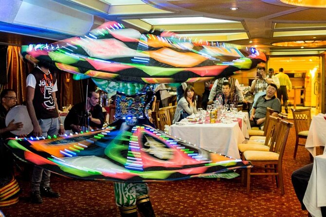 Private Day Tour to Giza Pyramids, Sphinx & Saqqara + Luxury Nile Dinner Cruise - Lunch on land: a real part of the day, not a throwaway detail
