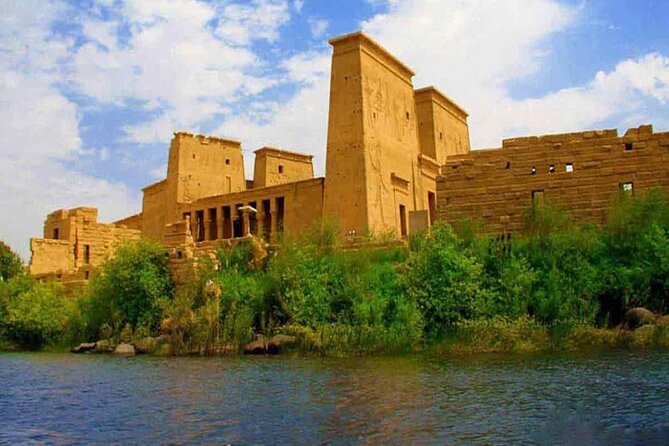 Private Day Trip From Luxor to Aswan - Lunch and a big contrast: Aswan High Dam after the morning temples