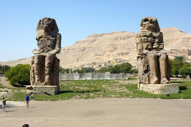 Private East and West banks in Luxor with hotel pick up and drop off and lunch - Stop 3: Colossi of Memnon (quick stop, strong photo payoff)