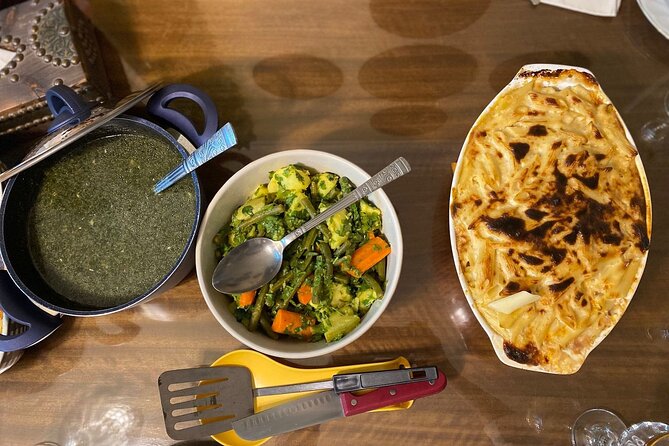 Private Egyptian Cooking Class in Cairo with a Local Family - Meet your hosts: Somaya and her family kitchen vibe