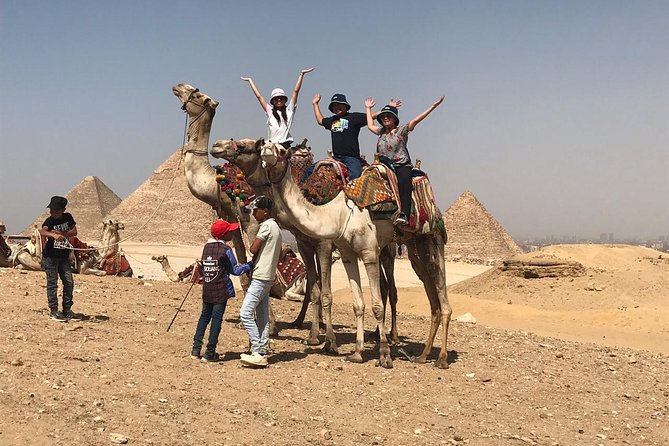 Private Experienced Tour for Camel ride during the sunset with Local Bedouin Dinner - Who should book this sunset camel + Bedouin dinner?