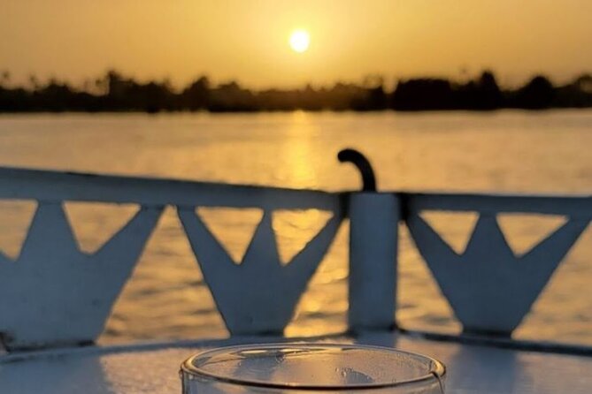 Private Felucca Sunset Ride on the Nile River in Luxor - Cruising the Nile: Watching Luxor Turn Golden