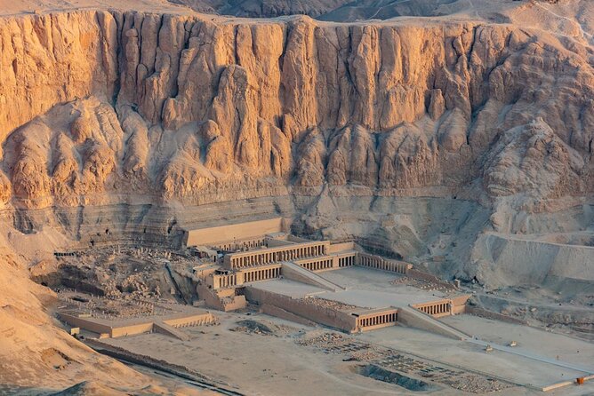 Private Full Day in Luxor West Bank And East Bank - East-and-West Bank in one 8-hour sweep: what you’re really buying