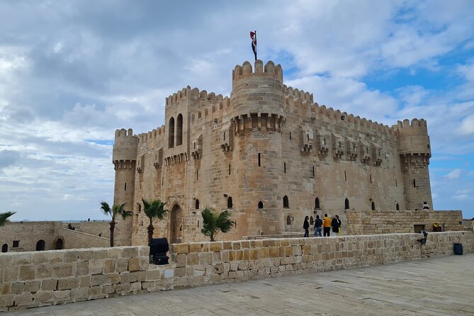 Private full-Day Sightseeing Tour in Alexandria - Abu al-Abbas al-Mursi Mosque: Andalusian style and a fast, free pause