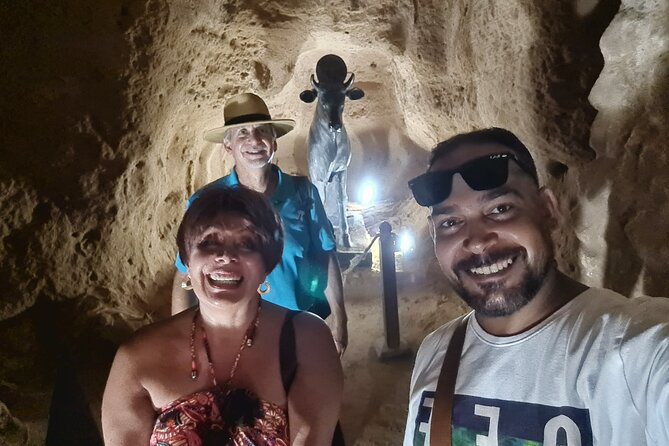 Private full-Day Sightseeing Tour in Alexandria - How the guide shapes the day: tailoring, markets, and food preferences