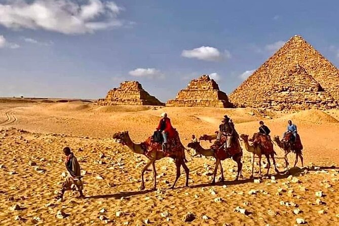 Private Full Day Tour Giza Pyramids Memphis Sakkara with Lunch - Key things to know before you go