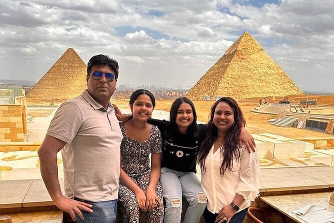Private Full Day Tour Giza Pyramids Memphis Sakkara with Lunch - Logistics that matter: timing, tickets, and what to wear