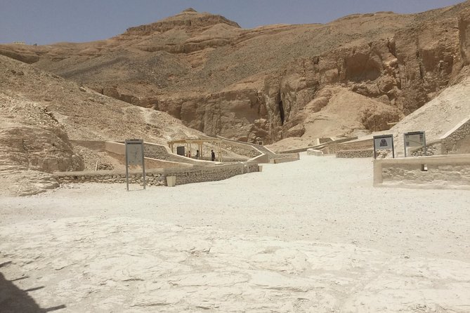 Private full day tour luxor highlights east & west banks w lunch - How Luxor’s East + West Banks work in a single 8-hour loop