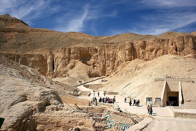 Private Full Day Tour of Luxor west Bank Tombs and temples - Price and value: why $16 can make sense here