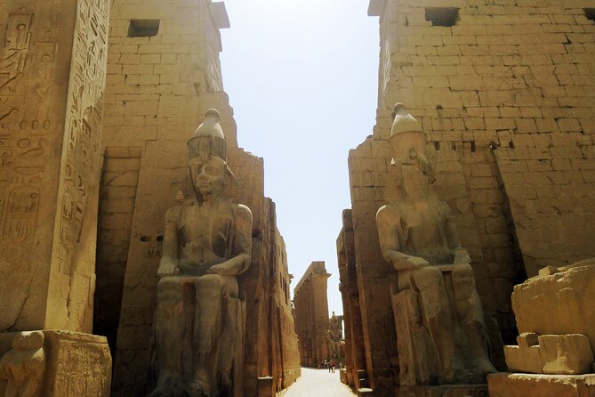 Private Full Day Tour to Luxor East and West banks & Felucca - Colossi of Memnon: quick ancient drama, then lunch